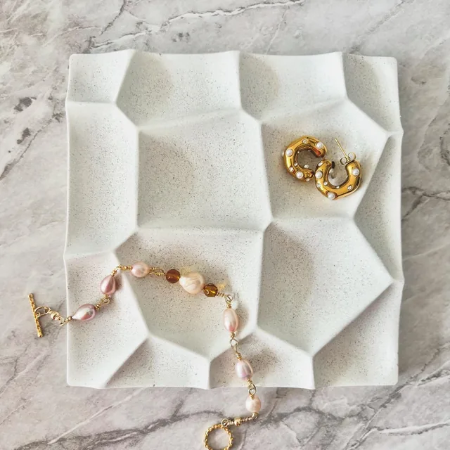 Marea handcrafted piece